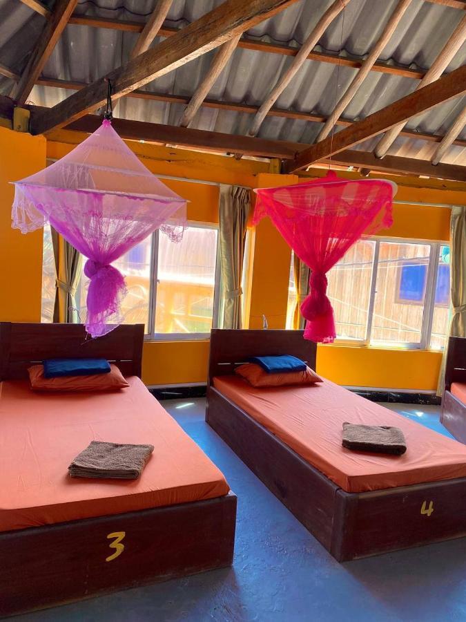 M'Pay Bay Guesthouse เกาะรงสำลน ภายนอก รูปภาพ